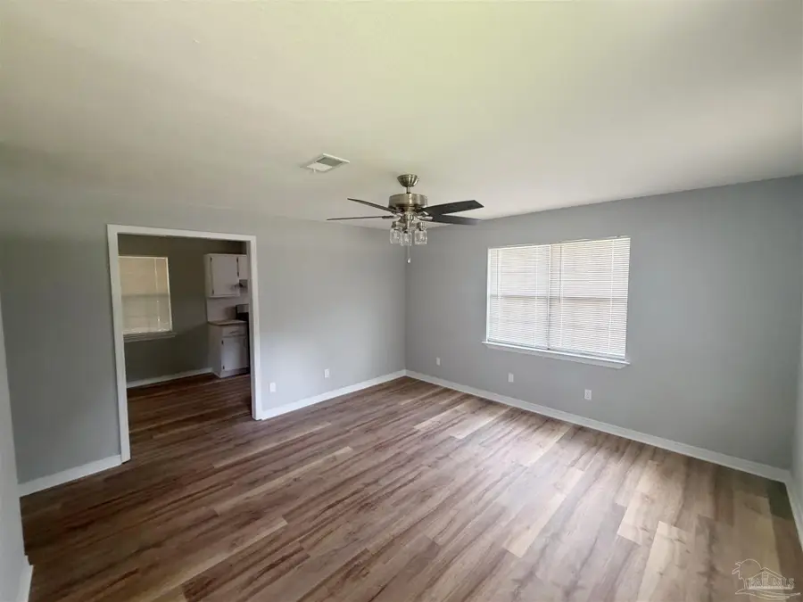 9401 Old Flomaton Rd, Century, FL 32535 - #2