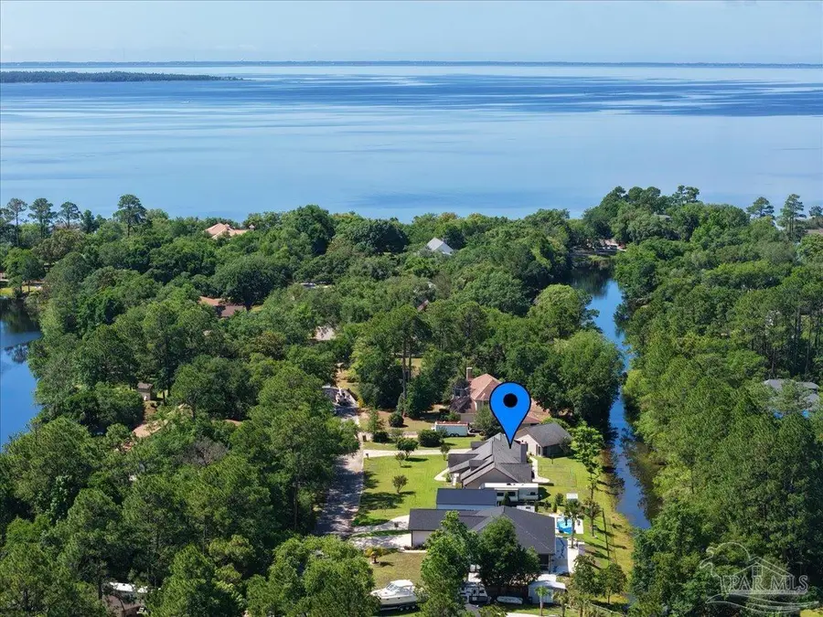 3171 Waterview Dr, Milton, FL 32583 - #2