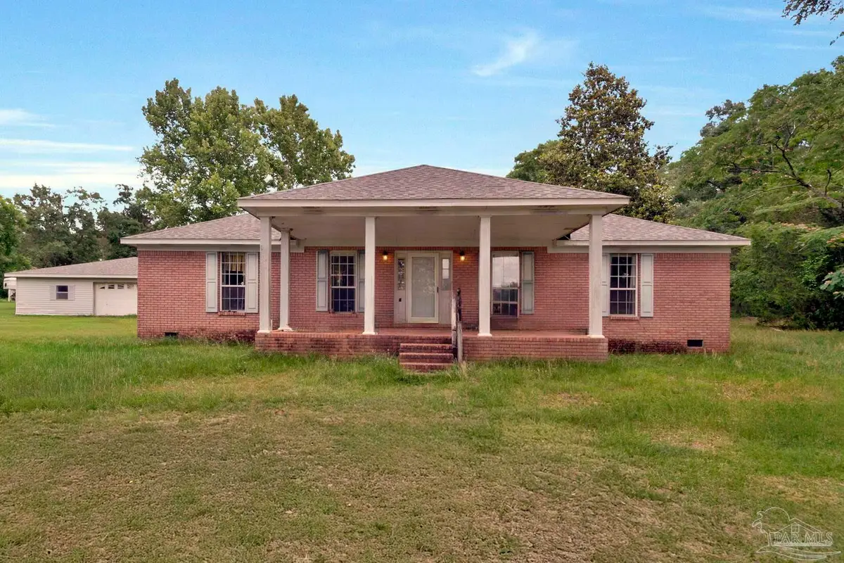 1450 Country Hills Dr, Cantonment, FL 32533 - #1