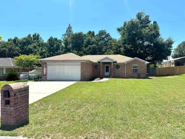 5848 Pebble Ridge Dr, Milton, FL 32583