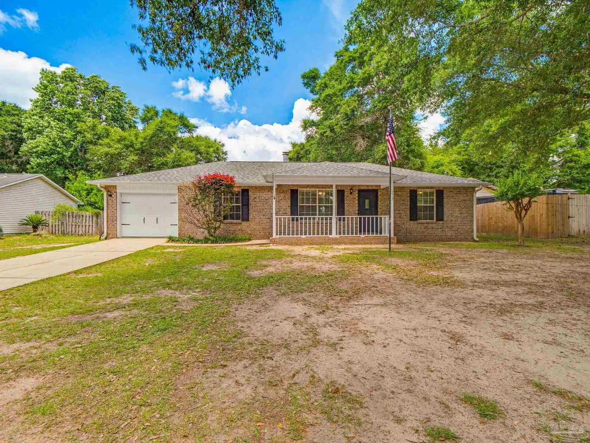 5412 Brandon Dr, Milton, FL 32570 - #1