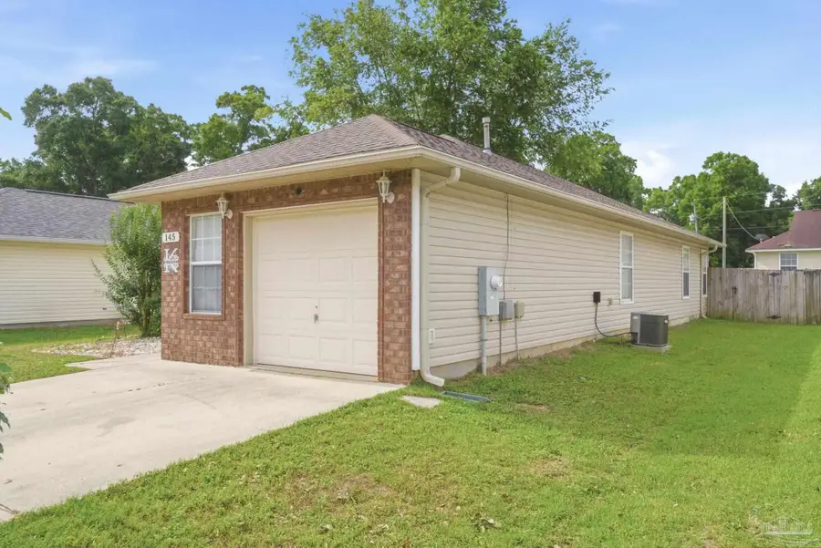 145 Creekview Dr, Pensacola, FL 32503 - #3