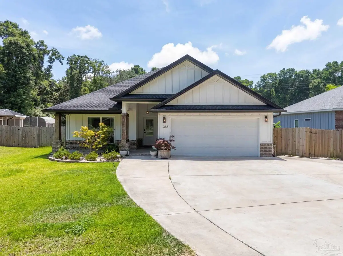385 Hancock Ln, Pensacola, FL 32503 - #1