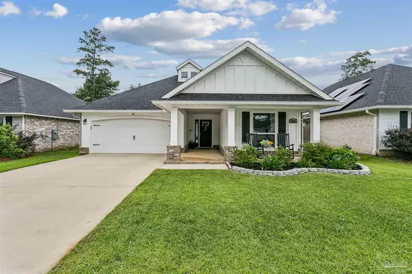 5694 Dunridge Dr, Pace, FL 32571