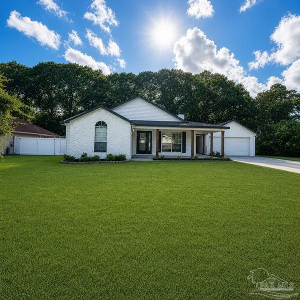 2365 La Lar Ln, Pensacola, FL 32534