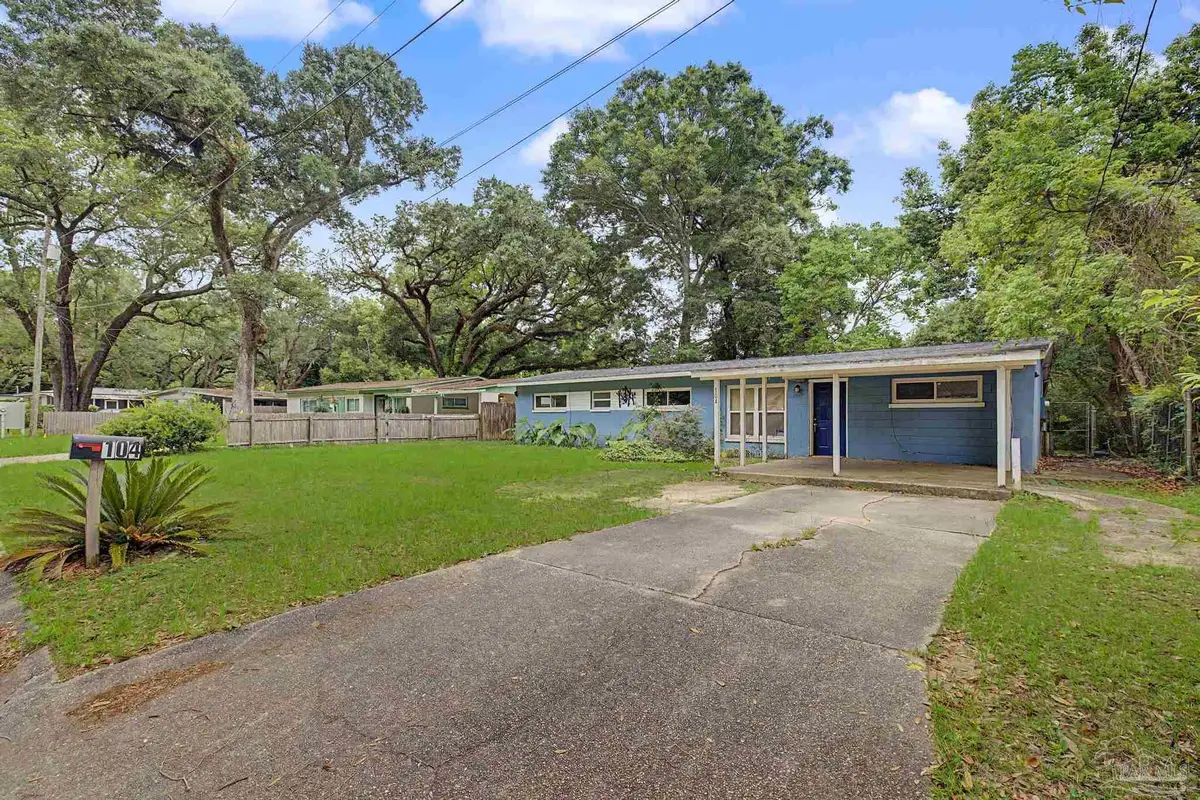 104 St Regis Dr, Pensacola, FL 32505 - #1