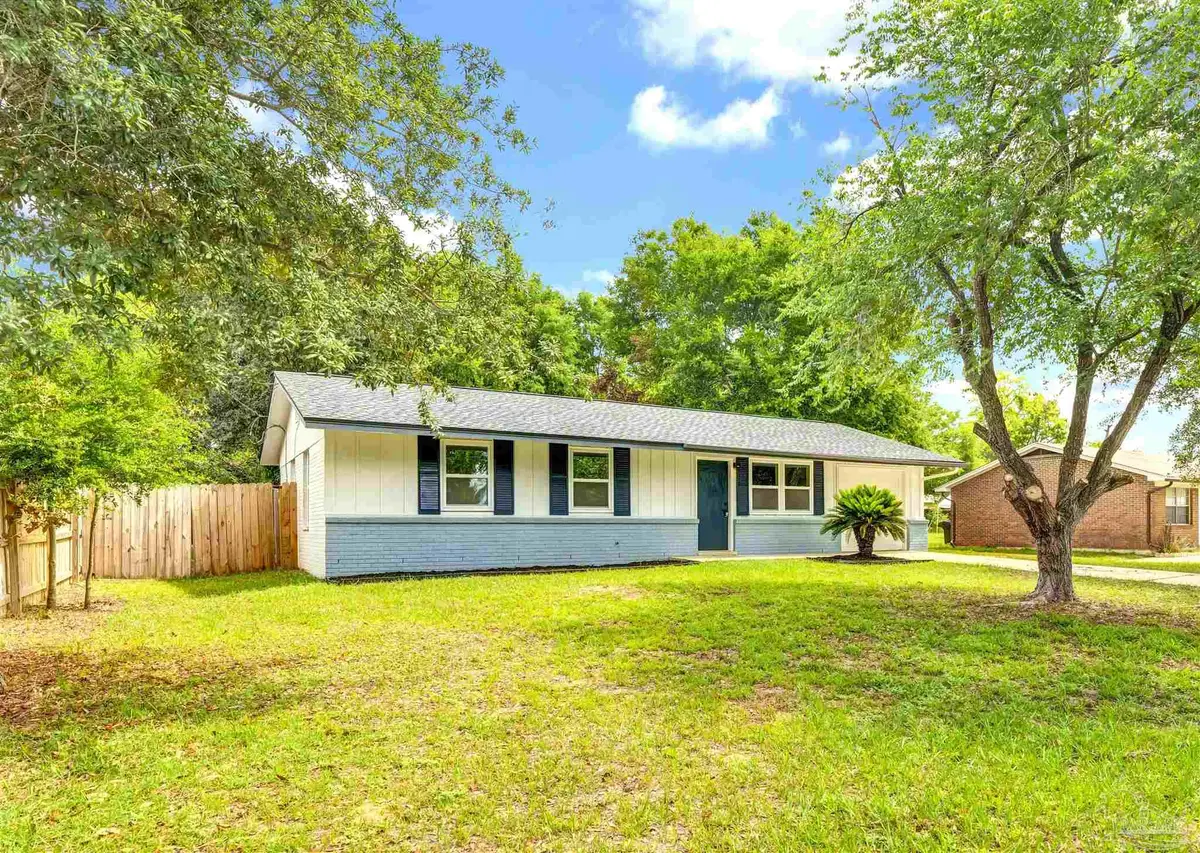 4200 E Johnson Ave, Pensacola, FL 32514 - #1