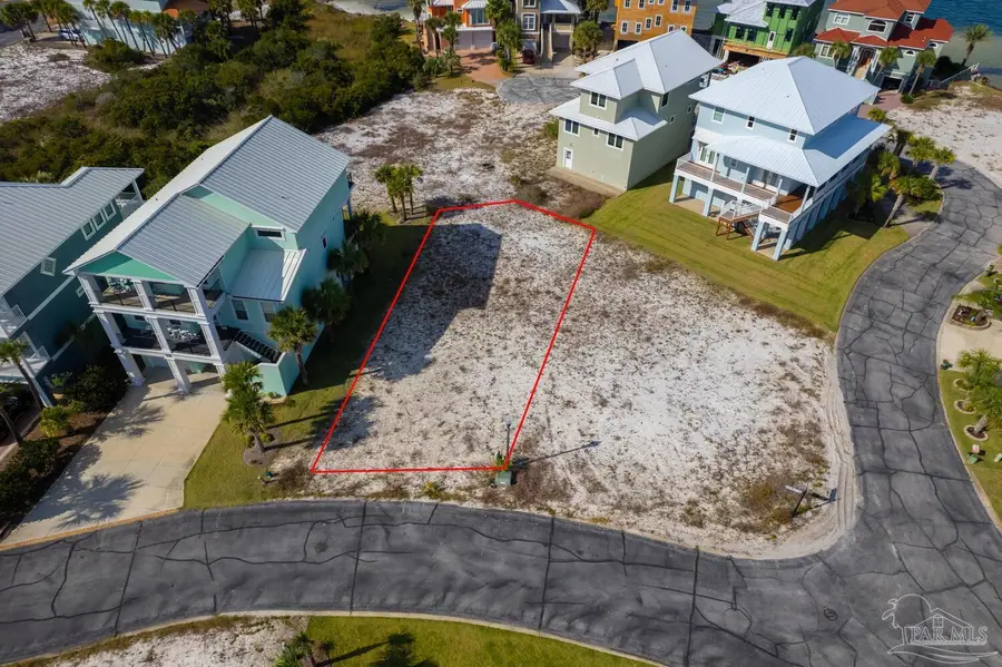 7660 Key West Dr, Navarre Beach, FL 32566 - #2