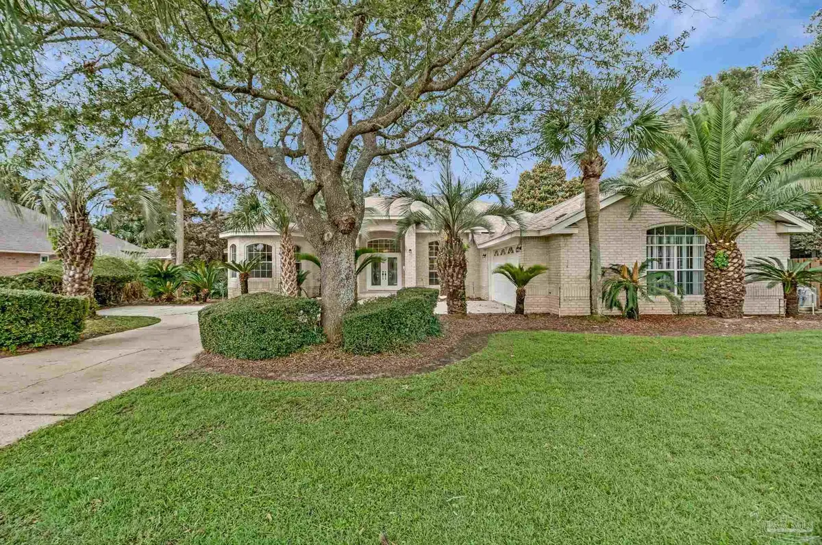 1175 Mary Kate Dr, Gulf Breeze, FL 32563 - #1