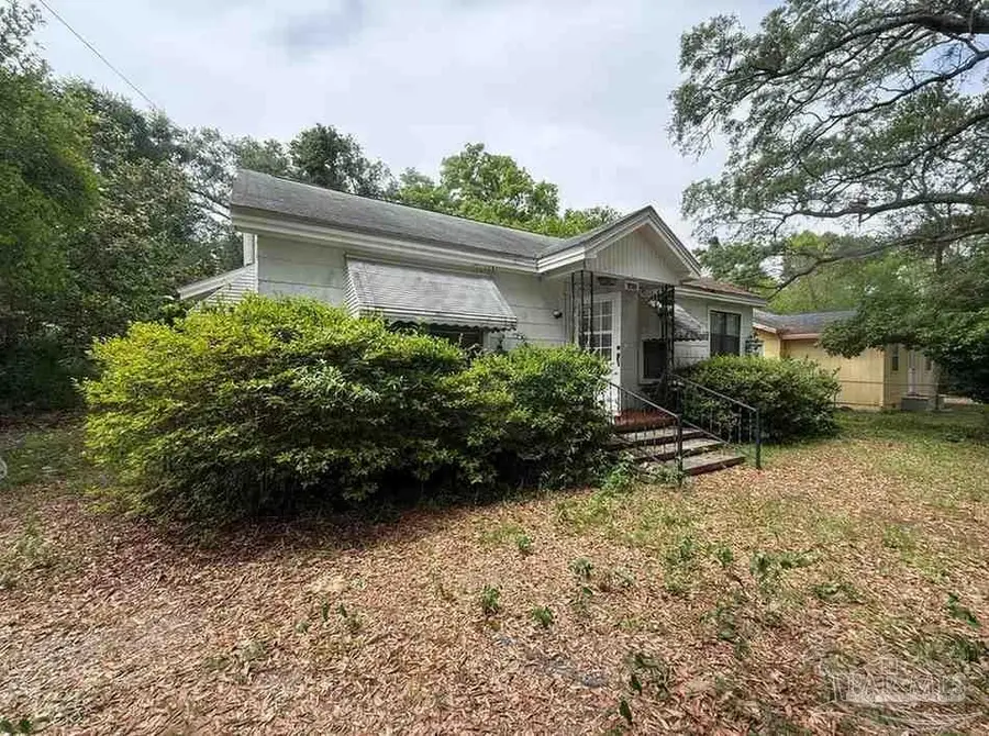 1412 Wisteria Ave, Pensacola, FL 32507 - #2