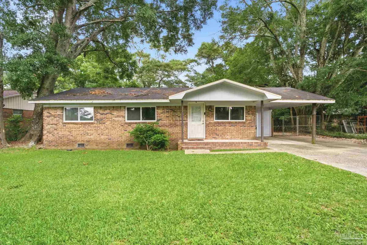 8652 Mayflower Ave, Pensacola, FL 32534 - #1