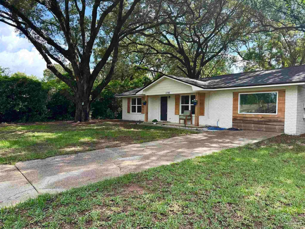 4700 Dean Dr, Pace, FL 32571 - #1