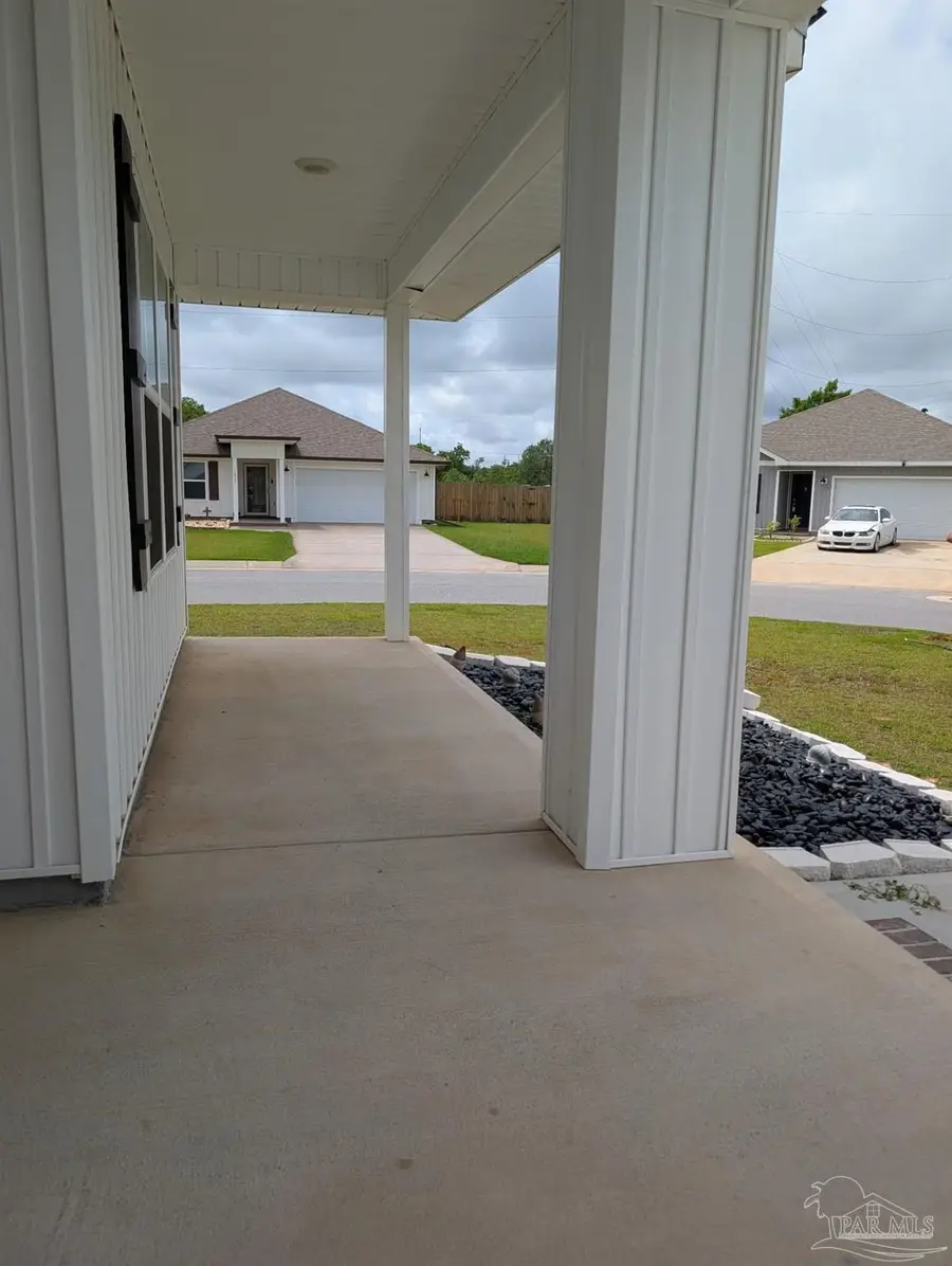 5926 Laurel Oak Dr, Pensacola, FL 32526 - #2