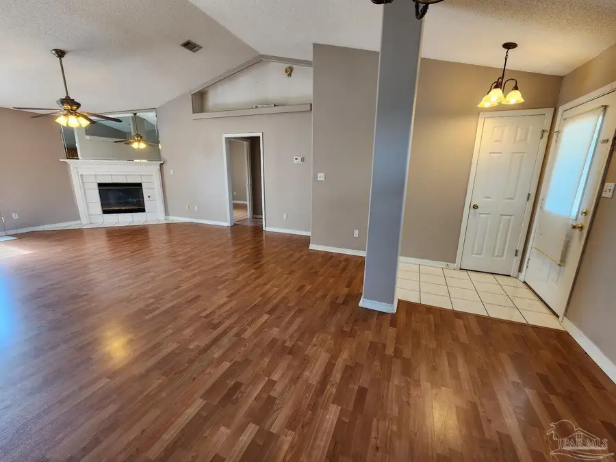 6000 Yellow Rose Dr, Pensacola, FL 32526 - #3