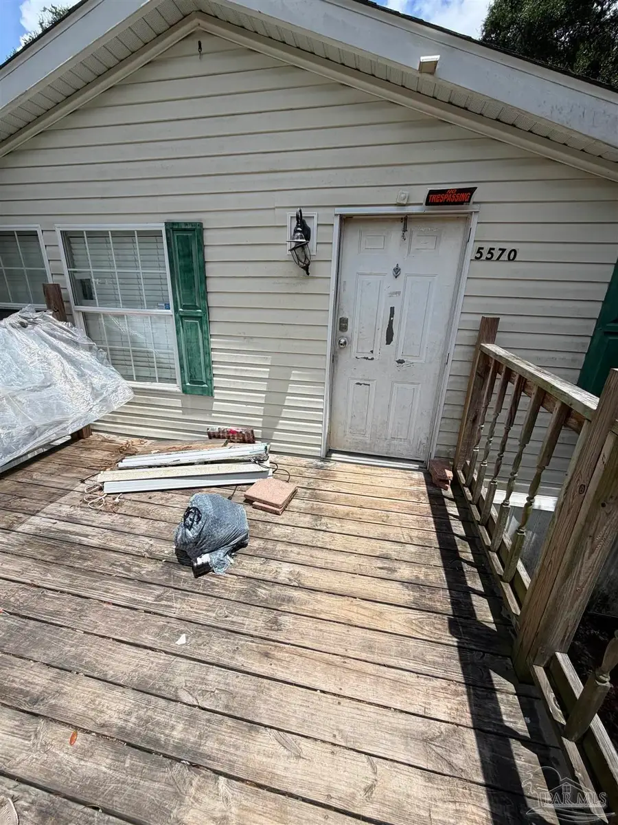 5570 Bantola Dr, Milton, FL 32583 - #2
