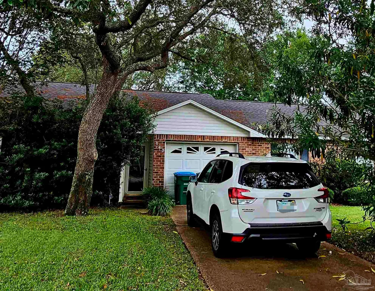 147 Kevin Dr, Gulf Breeze, FL 32561 - #1
