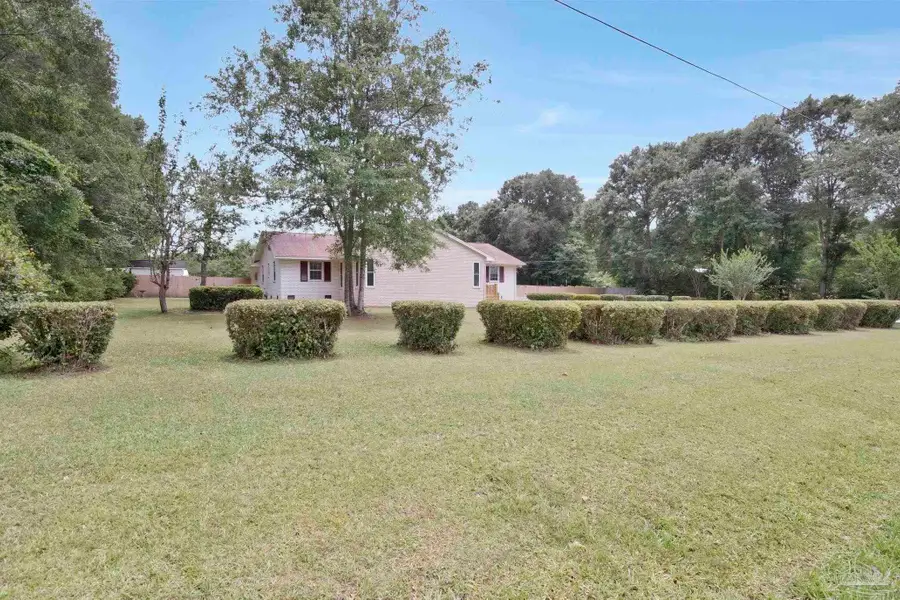 1245 Eagle Dr, Cantonment, FL 32533 - #3