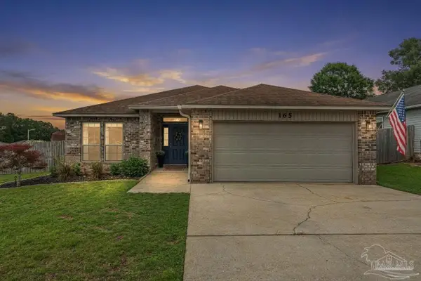 165 Millet Cir, Cantonment, FL 32533