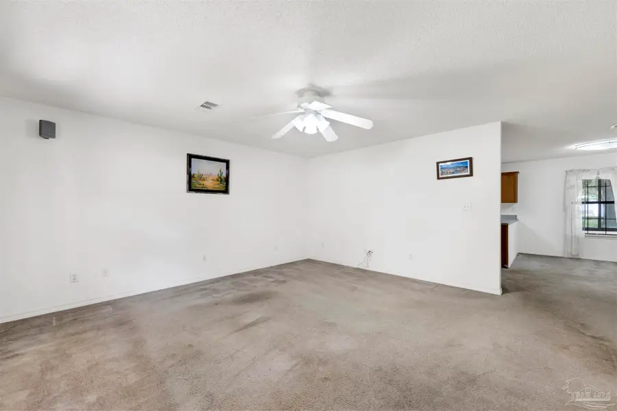 5735 Eagle Dr, Milton, FL 32570 - #3