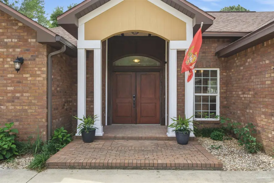 6087 Cedar Tree Dr, Milton, FL 32570 - #2