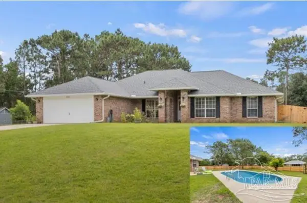 6835 Liberty St, Navarre, FL 32566