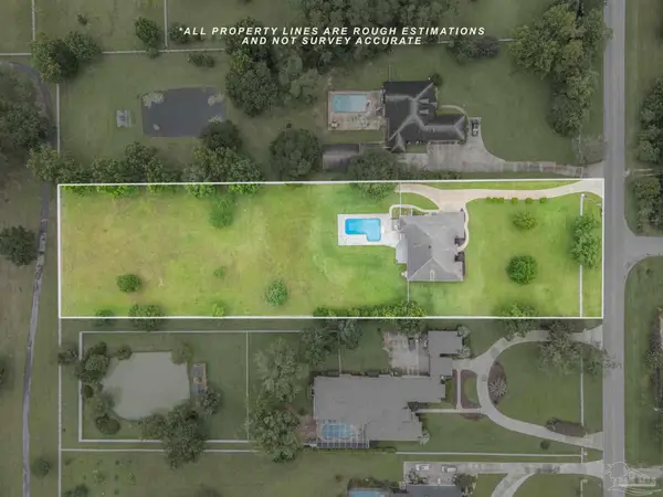 3981 Stefani Rd, Cantonment, FL 32533