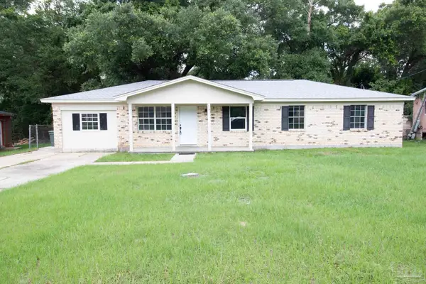 1545 Kyle Dr, Pensacola, FL 32505