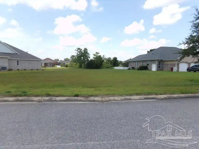 5751 Highland Lake Dr, Milton, FL 32583 - #3