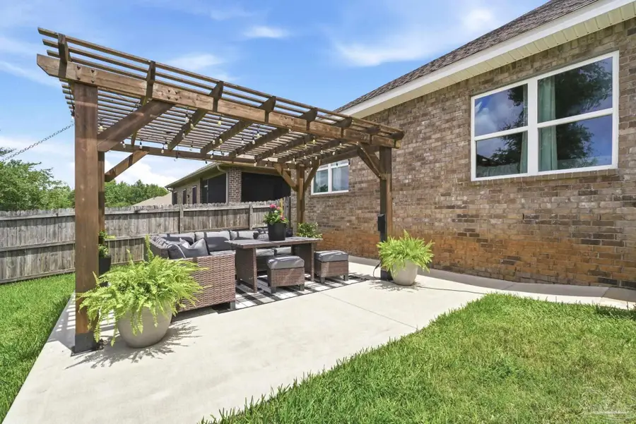3545 Whitetail Ln, Pensacola, FL 32526 - #3