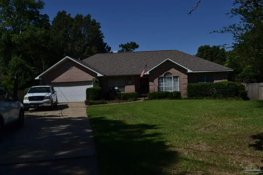 709 Winterset Dr, Cantonment, FL 32533 - #2