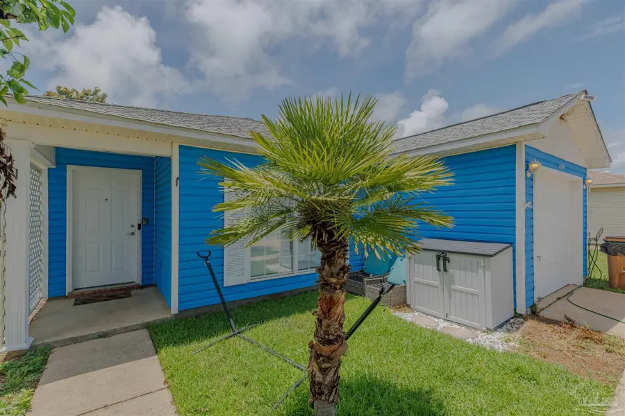 1869 Vineyard St, Navarre, FL 32566 - #3