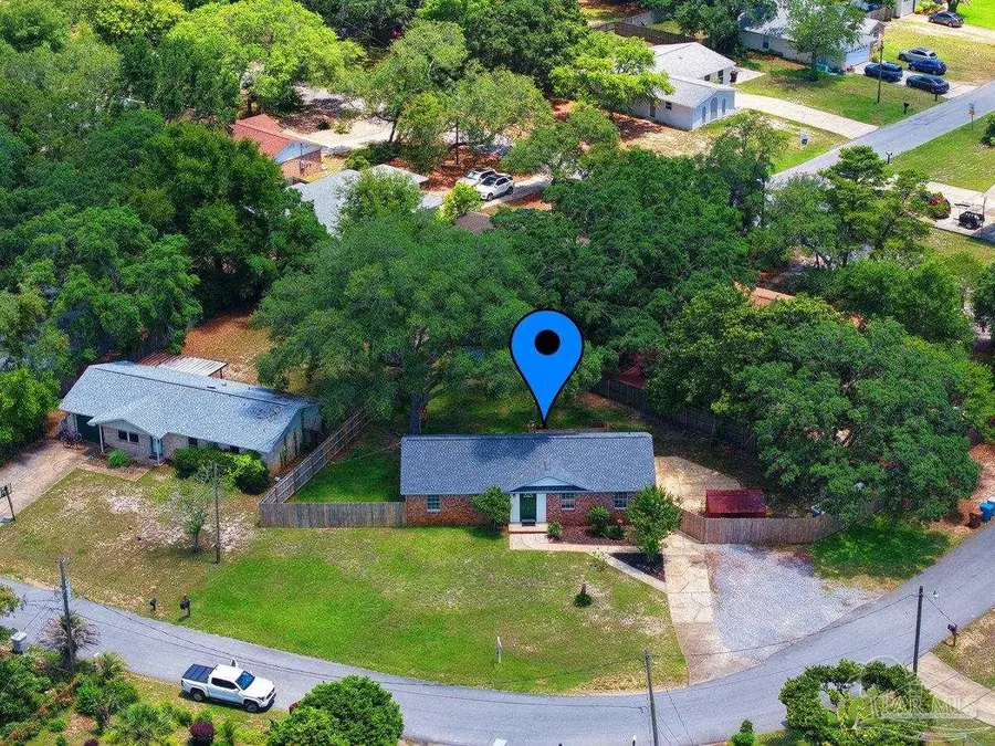 3135 Notre Dame Dr, Gulf Breeze, FL 32563 - #2