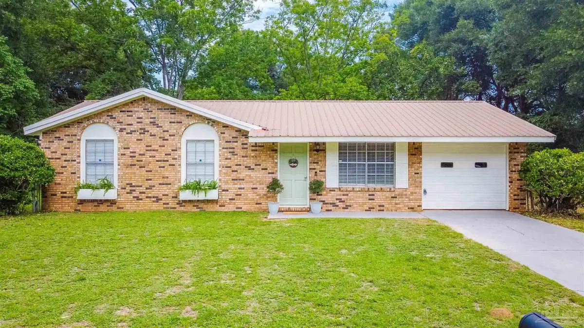 4272 W Avenida De Golf, Pace, FL 32571 - #1