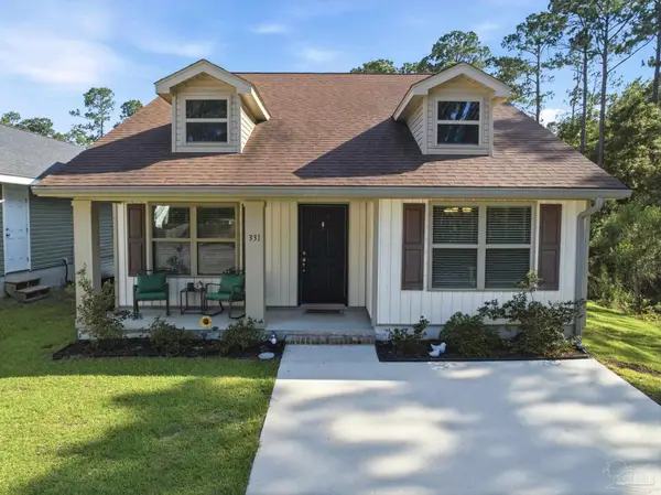 331 Cardinal Cove Ct, Pensacola, FL 32504
