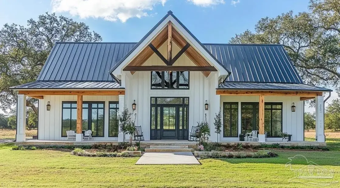8870 Farmhouse Ln, Milton, FL 32570 - #1