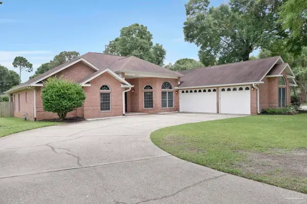 9244 Bell Ridge Dr, Pensacola, FL 32526