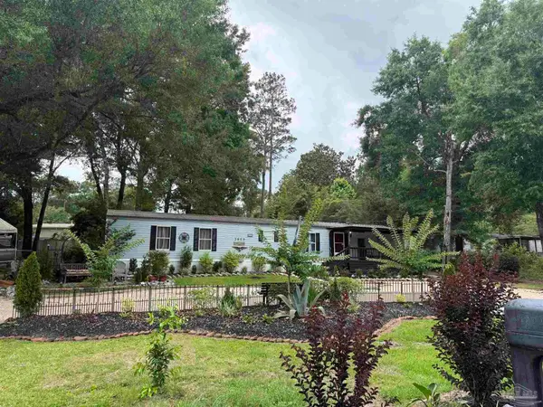 3809 Legend Creek Dr, Pace, FL 32571