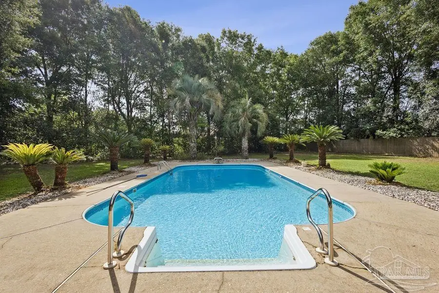 5329 Casper Cir, Milton, FL 32570 - #2