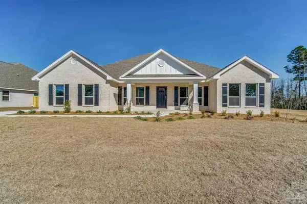 3074 Daybreak Ln, Pace, FL 32571