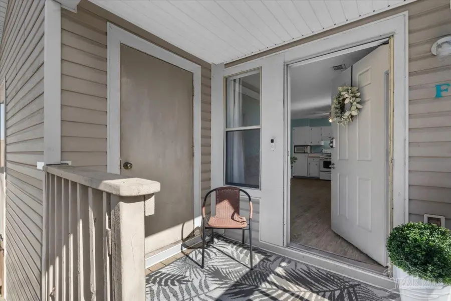 1301 Redwood Ln #F, Gulf Breeze, FL 32563 - #3