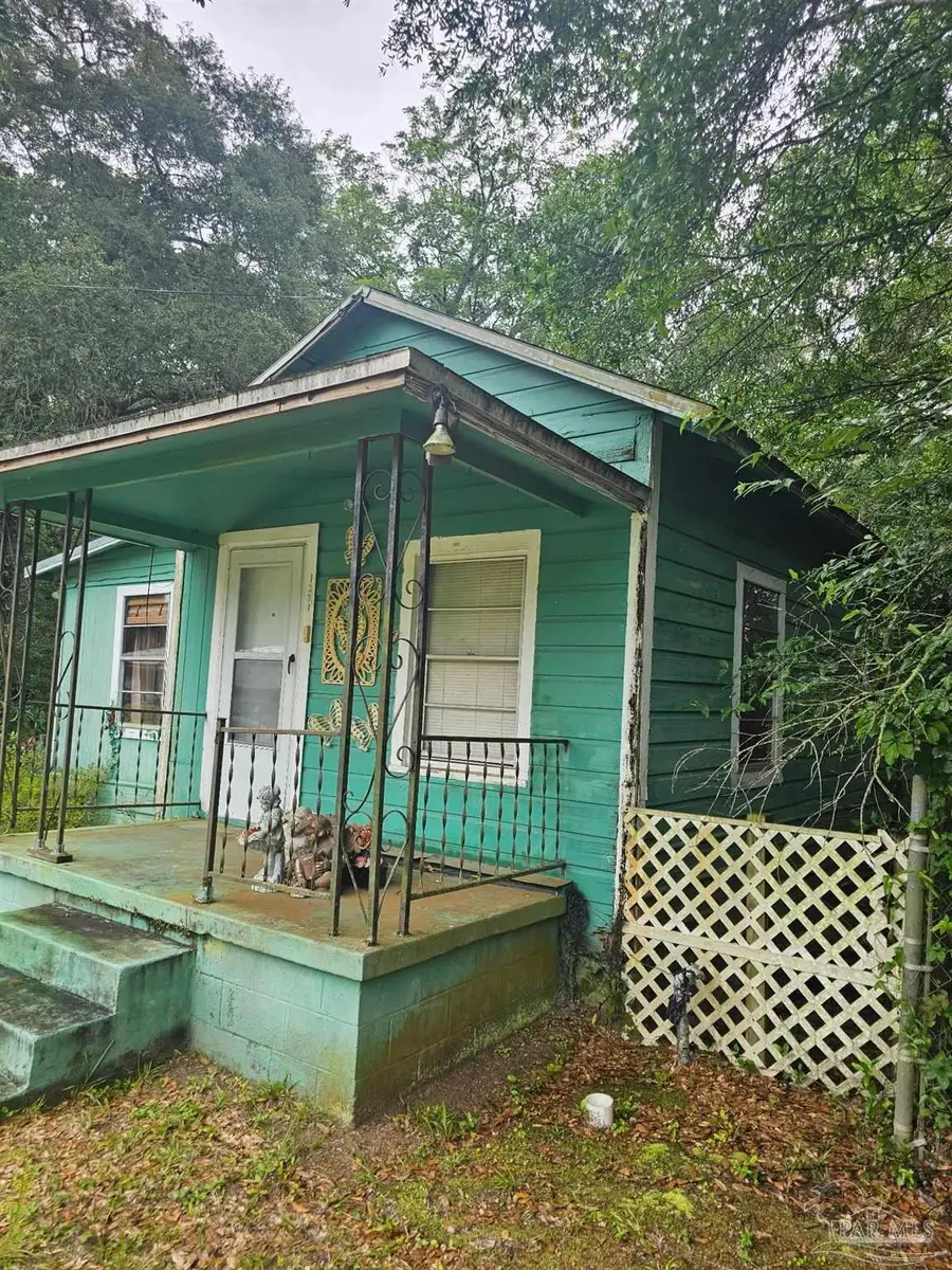 1221 Trammel Blvd, Pensacola, FL 32505 - #2