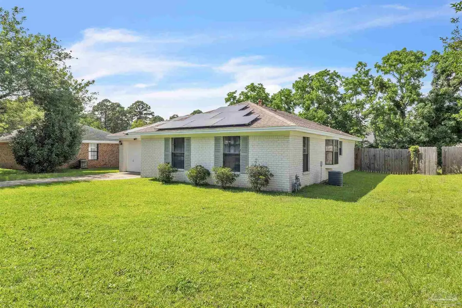 7656 Old Hickory Dr, Pensacola, FL 32507 - #3