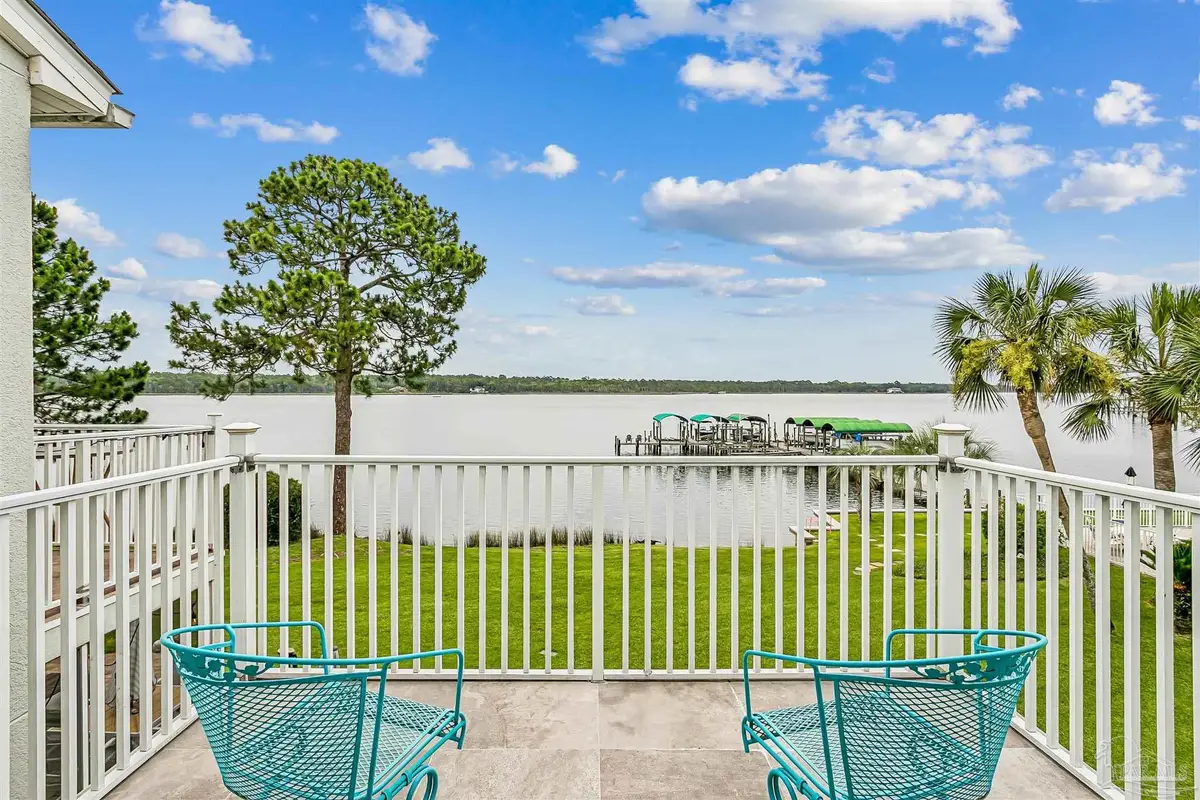 2856 Boat Club Ln, Navarre, FL 32566 - #1