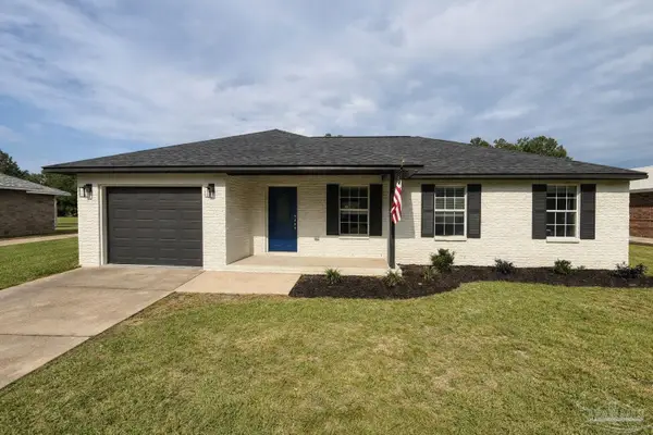5386 Traci Dr, Milton, FL 32583