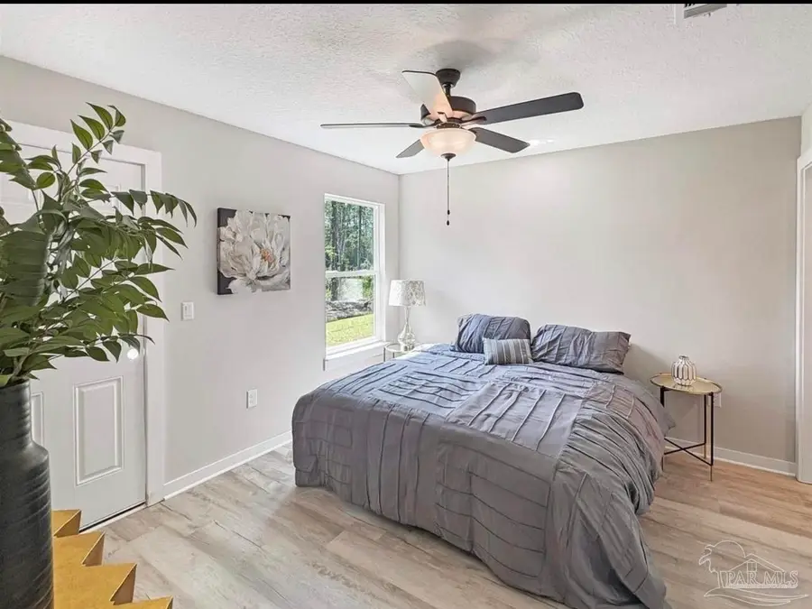 3217 Damon Dr, Milton, FL 32583 - #3