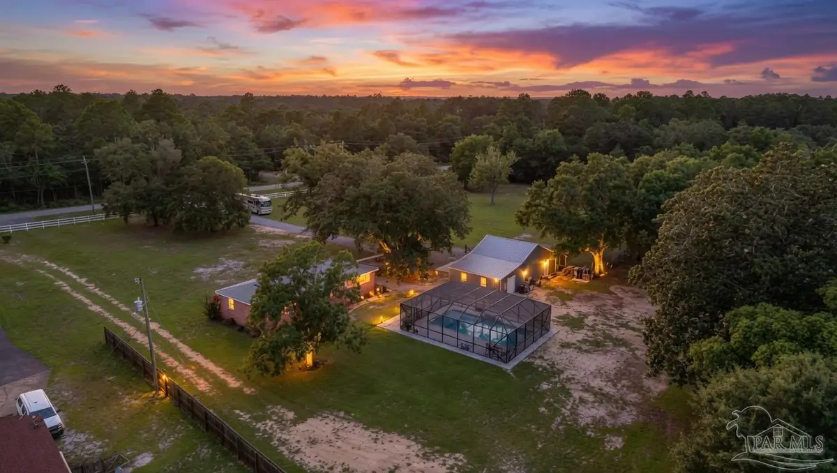 1850 Garcon Point Rd, Milton, FL 32583 - #1