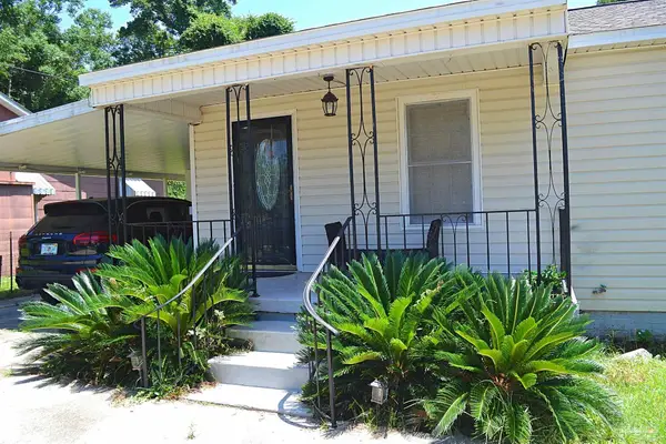 39 Sandalwood St, Pensacola, FL 32505