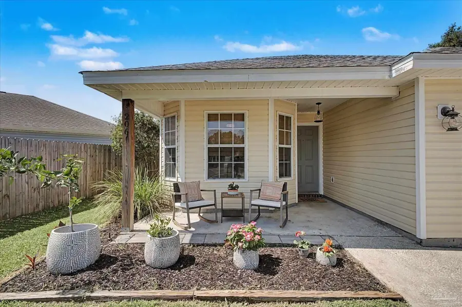 2061 Bright Water Dr, Gulf Breeze, FL 32563 - #2