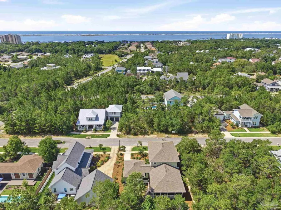 4884 Leeward Dr, Pensacola, FL 32507 - #3