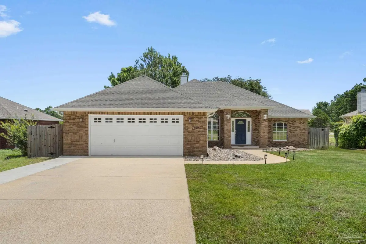 2704 Creeks Edge Ln, Navarre, FL 32566 - #1